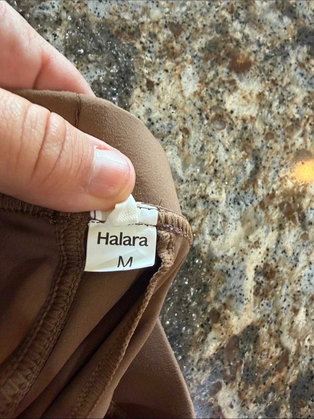 NWOT   HALARA Women's Wide-Leg work pants- brown sz med